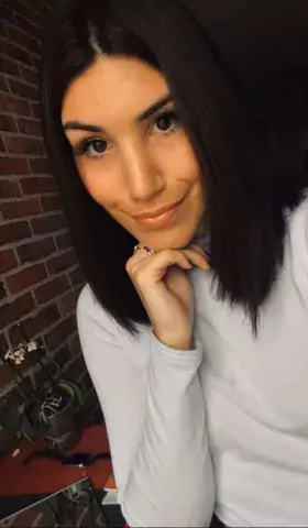 chloe-bidault