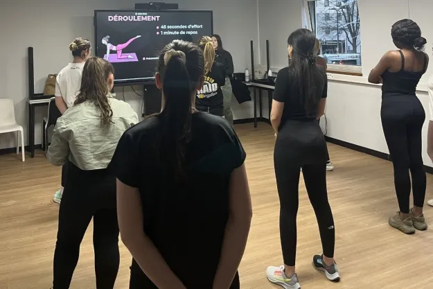Premier-cours-de-sport-100-pourcents-feminin-pigier-lyon